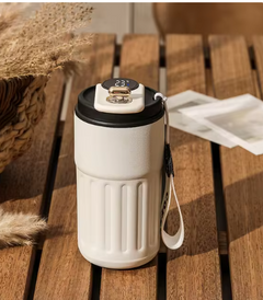 Intelligente digitale Thermoflasche