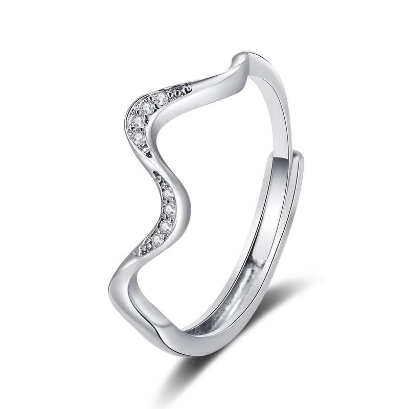 Modischer Silberring mit Wellendesign