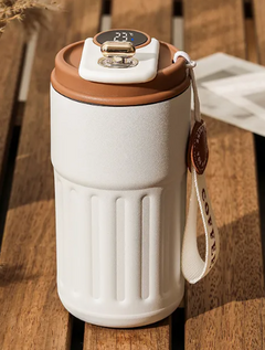 Intelligente digitale Thermoflasche